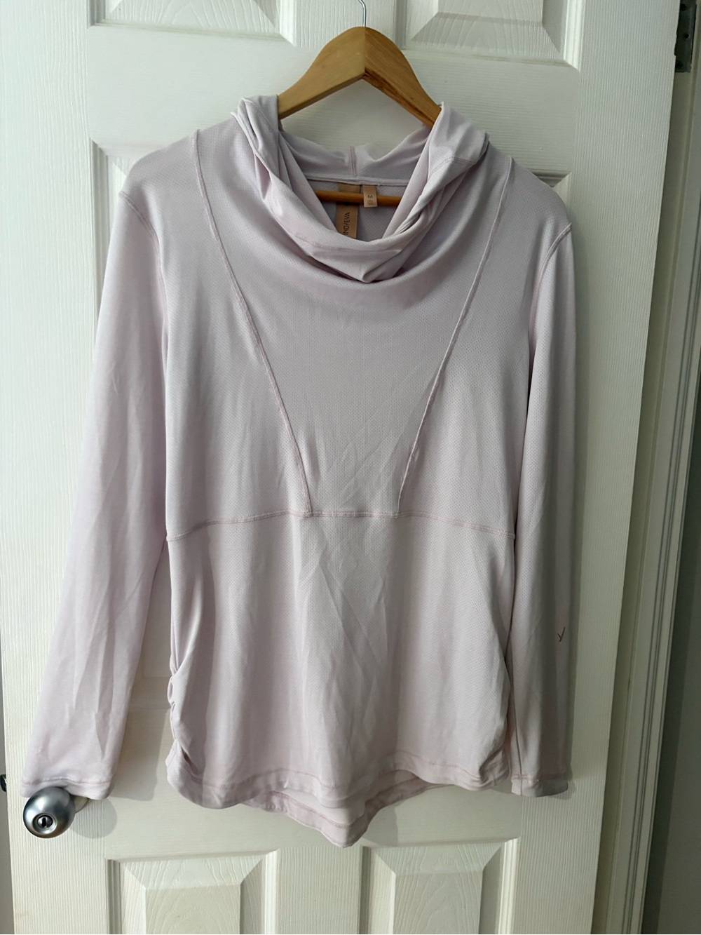 Indyeva Kaur hoodie size medium pale lilac lightweight sweater